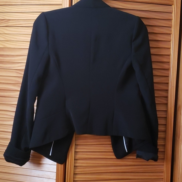 Suit jacket - Picture 3 of 3